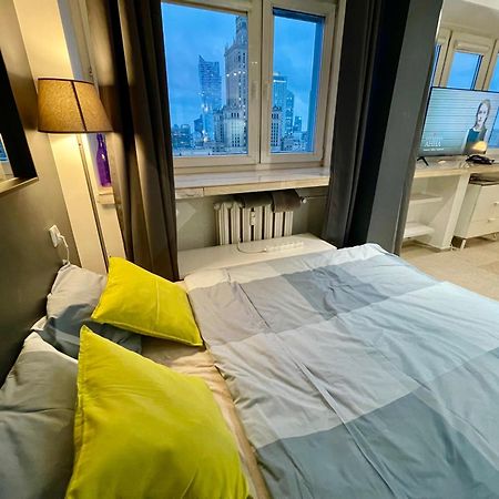 Sawa Apartment 2Xmetro Wifi 500 Mbs 50'Tv Netflix Hbo Appletv+ Varsóvia Exterior foto