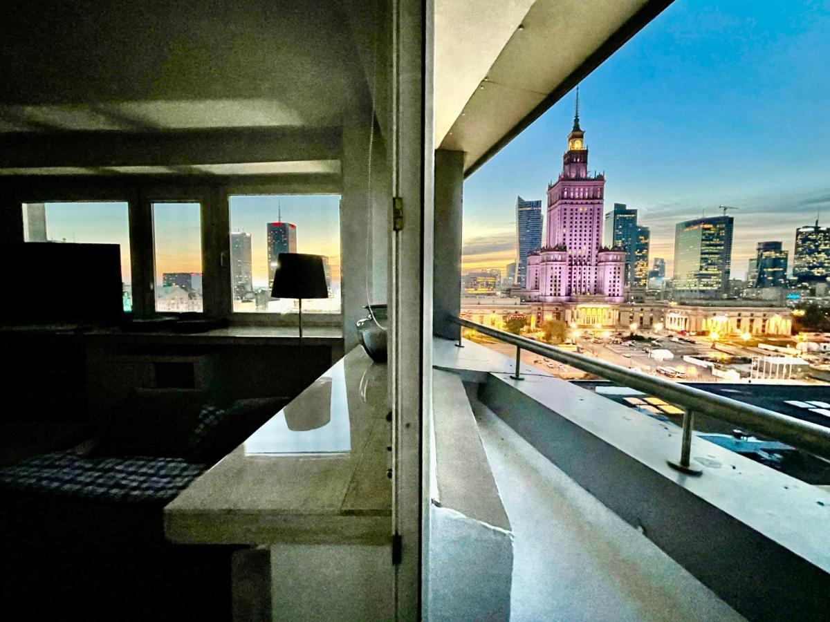 Sawa Apartment 2Xmetro Wifi 500 Mbs 50'Tv Netflix Hbo Appletv+ Varsóvia Exterior foto