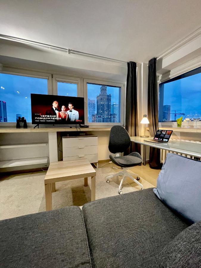 Sawa Apartment 2Xmetro Wifi 500 Mbs 50'Tv Netflix Hbo Appletv+ Varsóvia Exterior foto