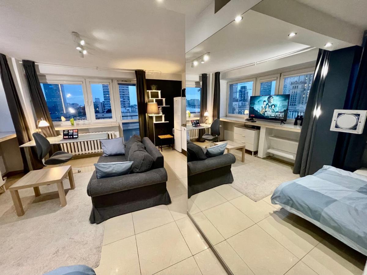 Sawa Apartment 2Xmetro Wifi 500 Mbs 50'Tv Netflix Hbo Appletv+ Varsóvia Exterior foto
