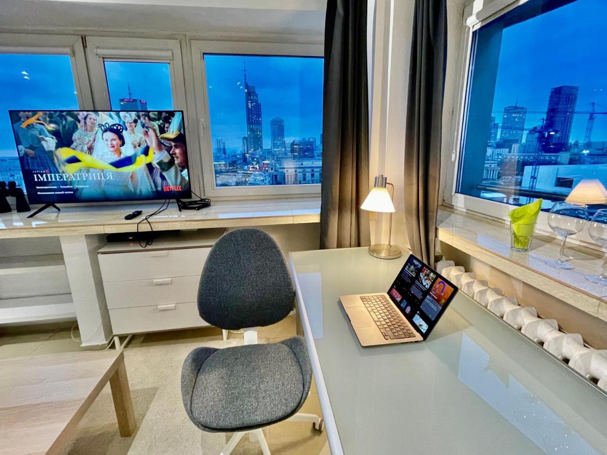 Sawa Apartment 2Xmetro Wifi 500 Mbs 50'Tv Netflix Hbo Appletv+ Varsóvia Exterior foto